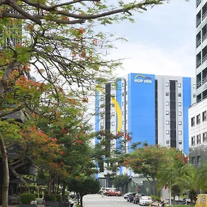 Hotel Hop Alabang Manila ***