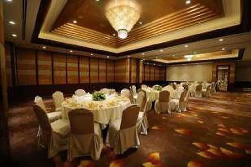 מלון Marco Polo Davao City