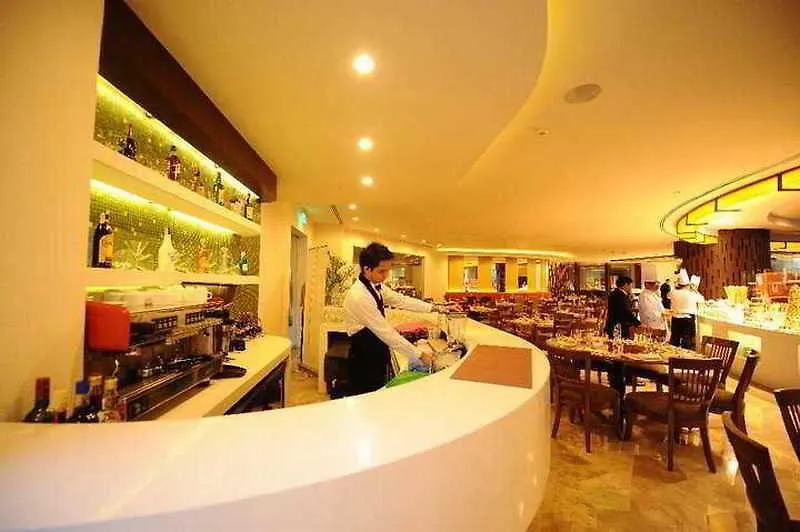 מלון Marco Polo Davao City